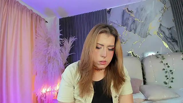 JanneBlossom  online show from April 11, 2026, 8:45 pm