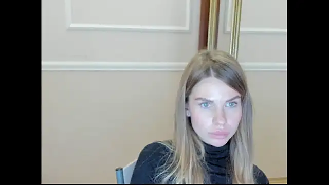 LinaBey online show from November 26, 2025, 2:28 pm