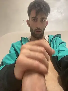 Dondeloquieras4 online show from April 11, 2026, 7:56 am