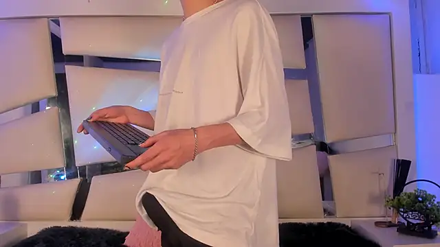 Genesis ask online show from November 30, 2025, 5:08 am