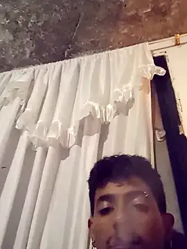 SkinniYamo online show from March 16, 2026, 5:15 am