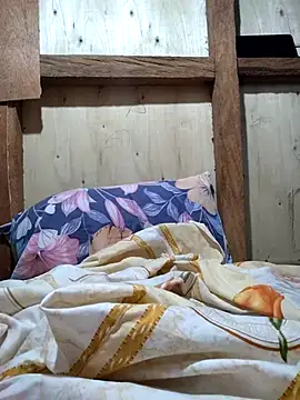 asiangirl 690826 online show from November 18, 2025, 6:06 am