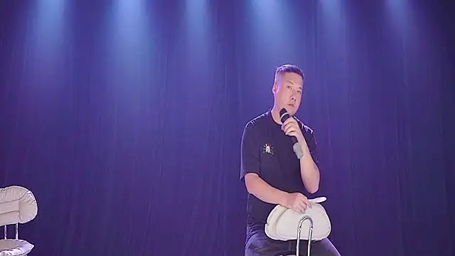 Snapshot of forever_003 chatting on November 1, 2025, 12:32 pm forever 003 online show from November 1, 2025, 12:32 pm