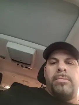 Tincho1051 online show from November 29, 2025, 5:24 pm