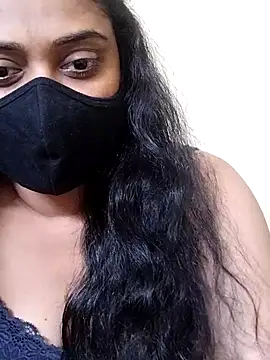 girl999 online show from October 30, 2025, 9:51 am