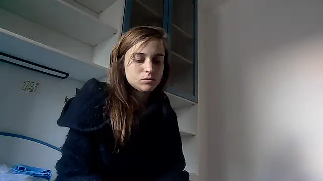 SinnEmily online show from November 14, 2025, 12:42 pm