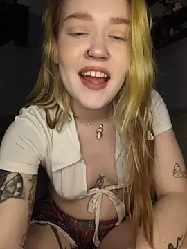 mattiethebaddieee online show from March 14, 2026, 1:11 am