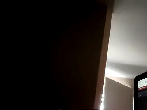 Snapshot of giovanift111 chatting on November 25, 2025, 6:19 pm giovanift111 online show from November 25, 2025, 6:19 pm