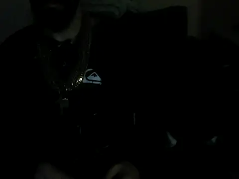 Snapshot of giovanift111 chatting on November 13, 2025, 10:13 pm giovanift111 online show from November 13, 2025, 10:13 pm