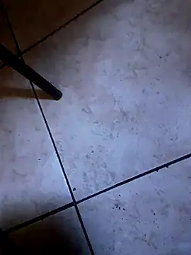 Snapshot of giovanift111 chatting on December 21, 2025, 12:18 pm giovanift111 online show from December 21, 2025, 12:18 pm