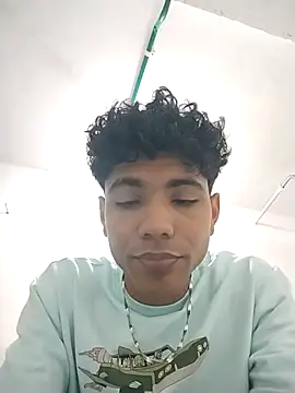 Alex Sweeting online show from March 23, 2026, 5:18 am