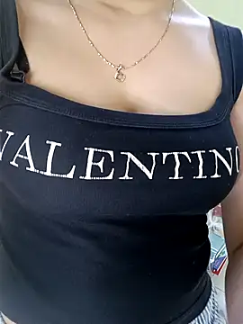 Snapshot of Spa_anna chatting on October 30, 2025, 3:38 am Spa anna online show from October 30, 2025, 3:38 am