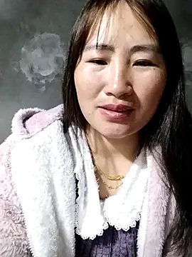 emini-xx online show from February 9, 2026, 1:25 am