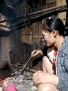 doggy-00 online show from November 26, 2025, 11:32 am