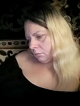 Lana-murr online show from December 21, 2025, 8:16 am