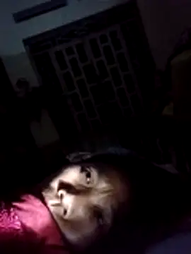 bella-la online show from November 21, 2025, 9:47 pm