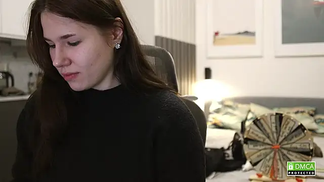 Snapshot of girl_u_never_met chatting on November 14, 2025, 5:27 pm girl u never met online show from November 14, 2025, 5:27 pm