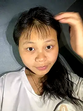 Snapshot of Sophia-123 chatting on October 27, 2025, 1:23 pm Sophia-123 online show from October 27, 2025, 1:23 pm