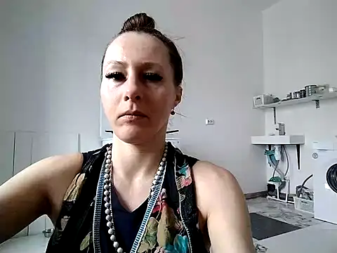 Anneta280671 online show from February 21, 2026, 9:33 am