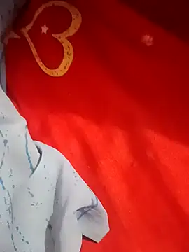 hot couple 000 online show from November 16, 2025, 2:44 pm