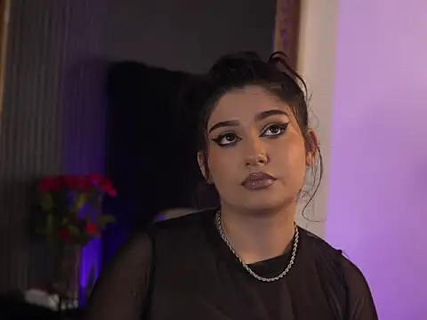 KeylaNoir online show from January 6, 2026, 9:57 am