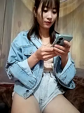 Em xinh01 online show from November 5, 2025, 12:52 pm