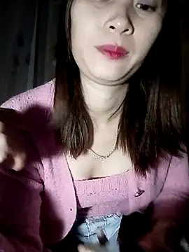 Em xinh01 online show from December 1, 2025, 1:50 am