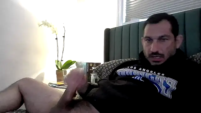 ckraiders84 online show from May 5, 2026, 6:55 pm