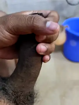 Snapshot of djdick20 chatting on November 5, 2025, 3:42 am djdick20 online show from November 5, 2025, 3:42 am