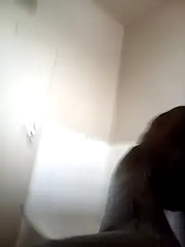 dzicky33 online show from November 8, 2025, 6:28 am