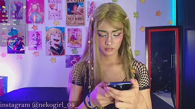 Snapshot of Nekogirl_04 chatting on April 2, 2026, 3:02 am Nekogirl 04 online show from April 2, 2026, 3:02 am