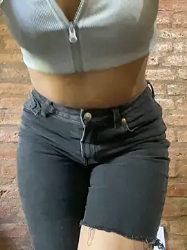 Catalina244 online show from October 31, 2025, 1:30 pm