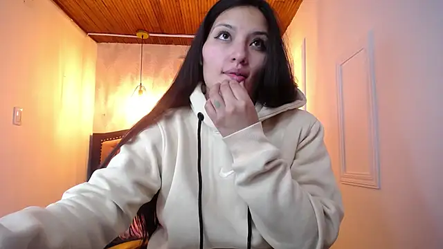 emmaa garciia online show from June 27, 2026, 8:31 am