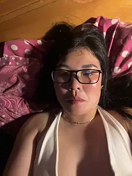 heodat-sexx online show from March 18, 2026, 4:52 pm