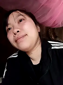 Snapshot of Ciin_hello chatting on February 3, 2026, 2:21 am Ciin hello online show from February 3, 2026, 2:21 am