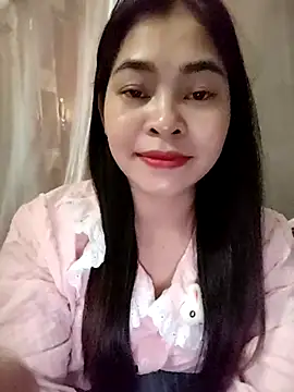 Bamboo-niee123 online show from April 17, 2026, 4:43 pm