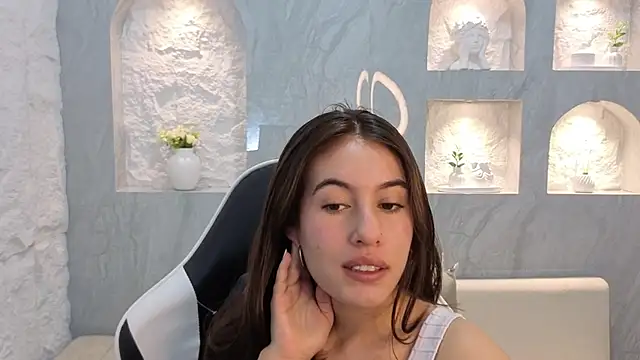 Nikka Tx online show from December 4, 2025, 3:38 am