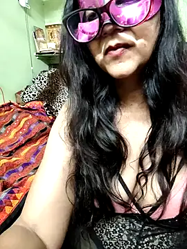 LOVE  RANI online show from July 14, 2026, 7:31 pm
