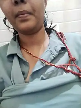 kaju 17 online show from October 28, 2025, 2:27 pm