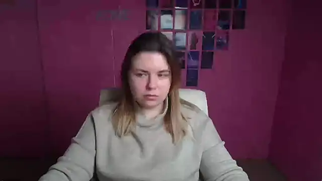 SusannaNight online show from November 24, 2025, 6:35 am