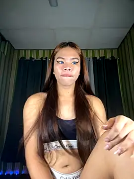 Snapshot of kierra_fox chatting on November 3, 2025, 3:12 am kierra fox online show from November 3, 2025, 3:12 am