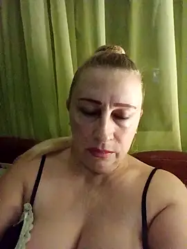 Esenia505 online show from November 16, 2025, 3:33 am