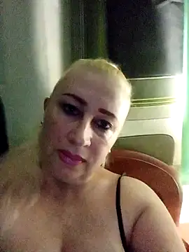 Esenia505 online show from November 21, 2025, 4:22 am