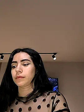 Sara-215 online show from October 31, 2025, 1:35 am