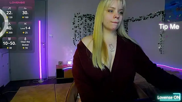 Snapshot of LisaCandy1 chatting on February 5, 2026, 1:29 pm LisaCandy1 online show from February 5, 2026, 1:29 pm