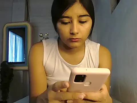 sweetgirl kat online show from November 6, 2025, 4:00 pm