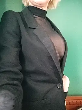 Snapshot of Seta385211 chatting on November 26, 2025, 8:03 am Seta385211 online show from November 26, 2025, 8:03 am