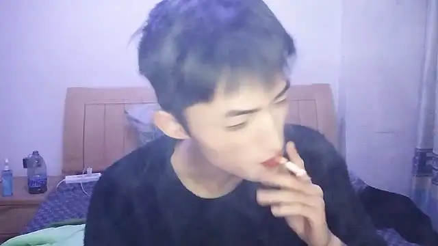 N228 online show from December 15, 2025, 4:13 pm