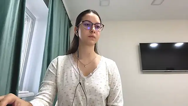 Allisgree online show from October 29, 2025, 6:01 am