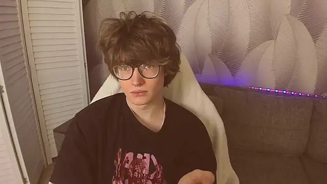 Syndy Dels online show from February 12, 2026, 3:45 pm